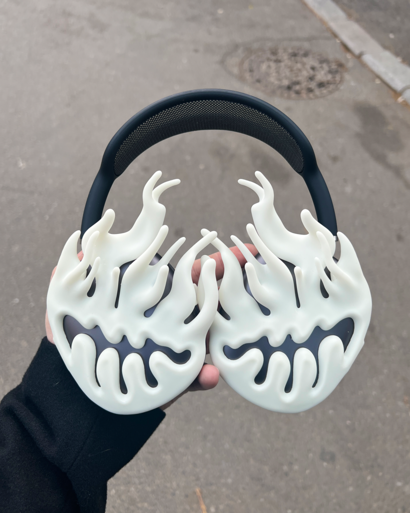 Airpods Max Flames 3